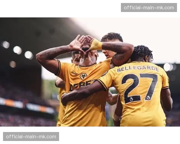 纽卡斯尔3-1逆转击败狼队，伊萨克梅开二度